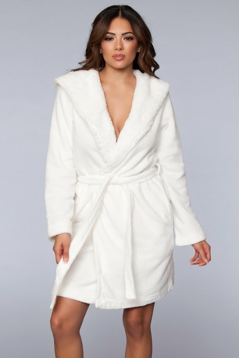 BeWicked Janet Long Robe Plush Fleece Sherpa Lining Hooded White
