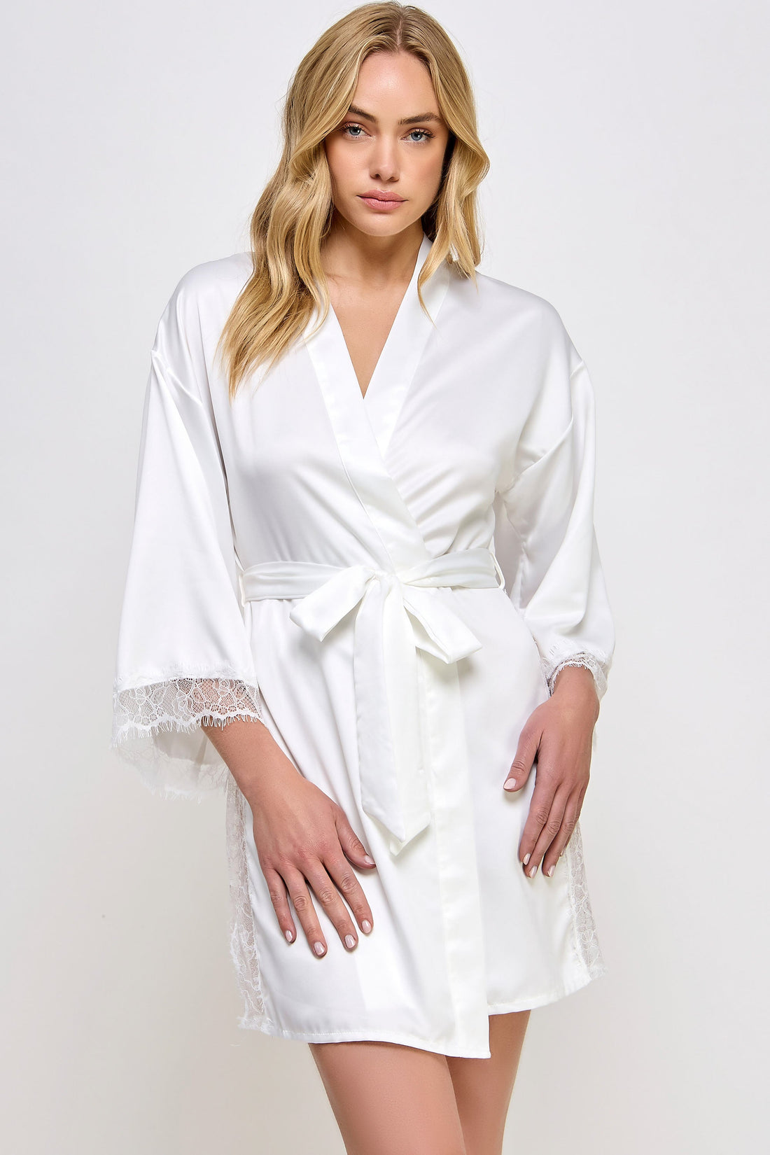 BeWicked Satin & Lace Gillian Robe White