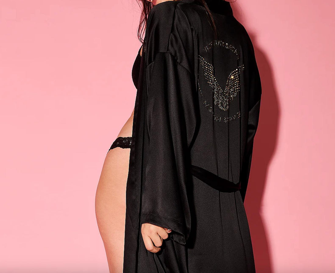 Victoria’s Secret Fashion Show 2025 Rhinestone Angel Wings Robe Black XS/S