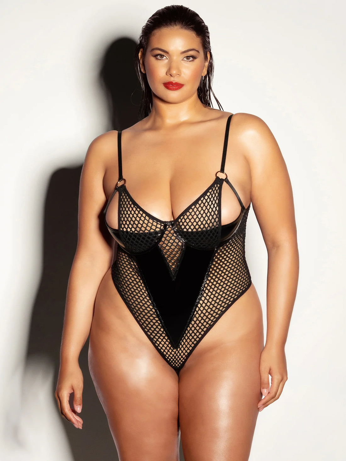Oh la la Cheri Curvy Frisky Fishnet Peek-A-Boo Teddy Black