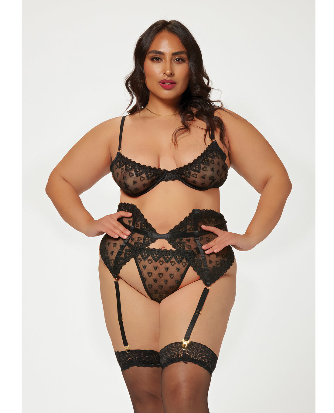 Seven ’til Midnight Queen Valentines Heart Embroidered Mesh Waspie Bra Set