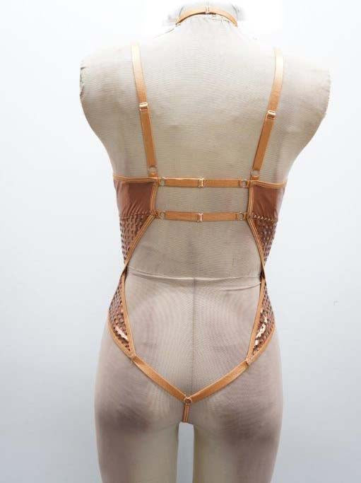 Escante Queen Precious Metals Temptress Liquid Teddy Bronze