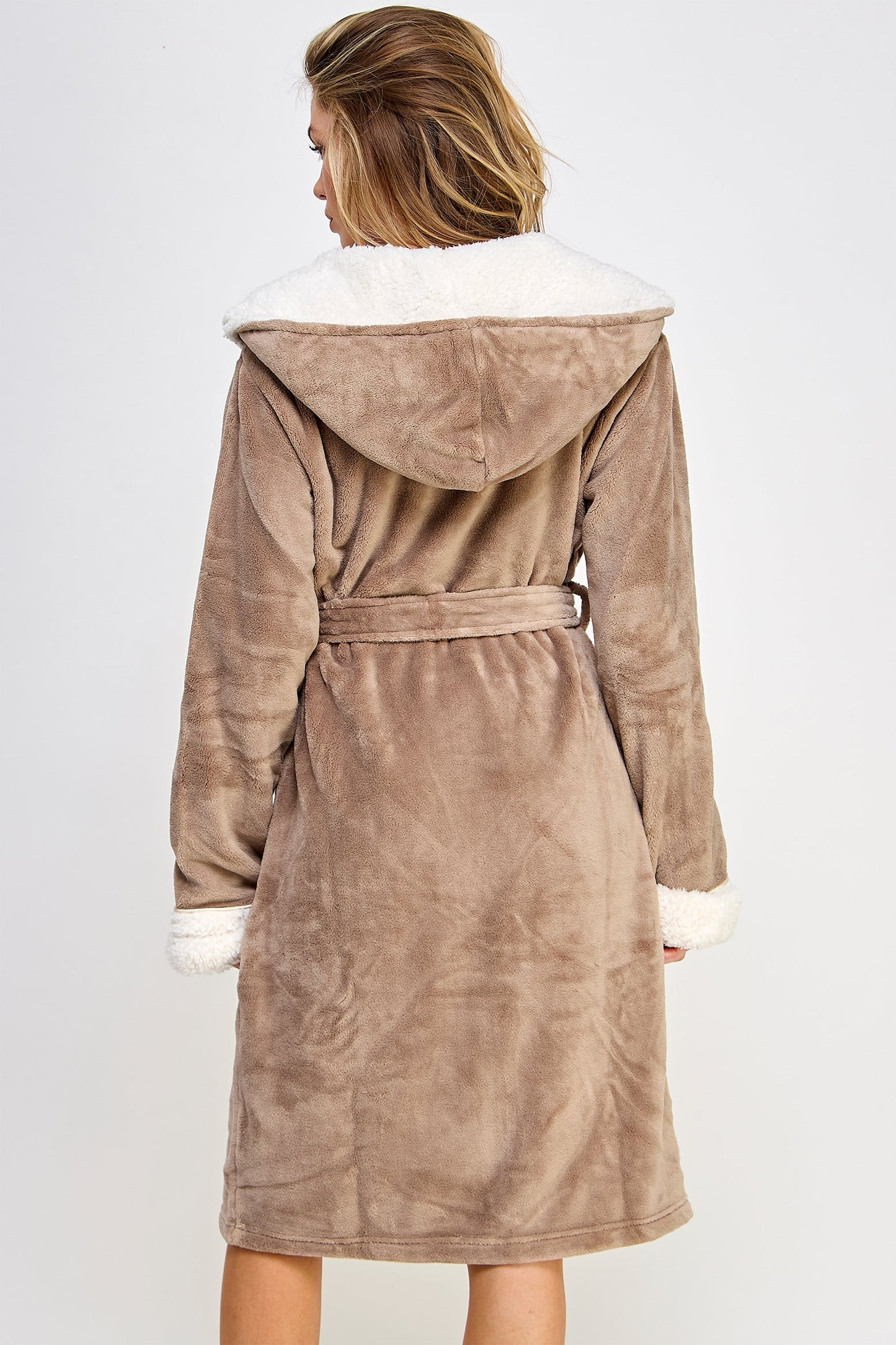 BeWicked Chic Plush Cozy Fleece Sydney Robe Brown