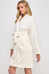 BeWicked Ariel Robe Jacquard Plush Long Sleeve with Pockets Cream