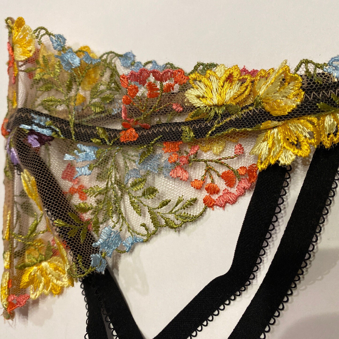 Victoria's Secret Dream Angels Sheer Floral Embroidery Garter Belt XS/S