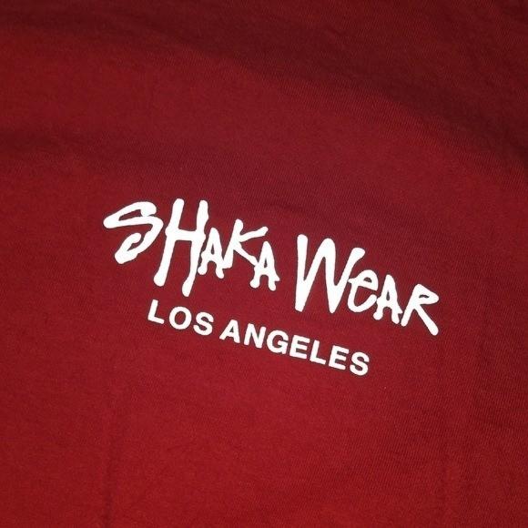 Heavyweight Shakawear Red Short Sleeve Tee Skater Heavyweight T-Shirt Medium