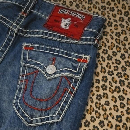 Premium True Religion Ricky Big T Jeans With Contrast White & Red Stitching 30