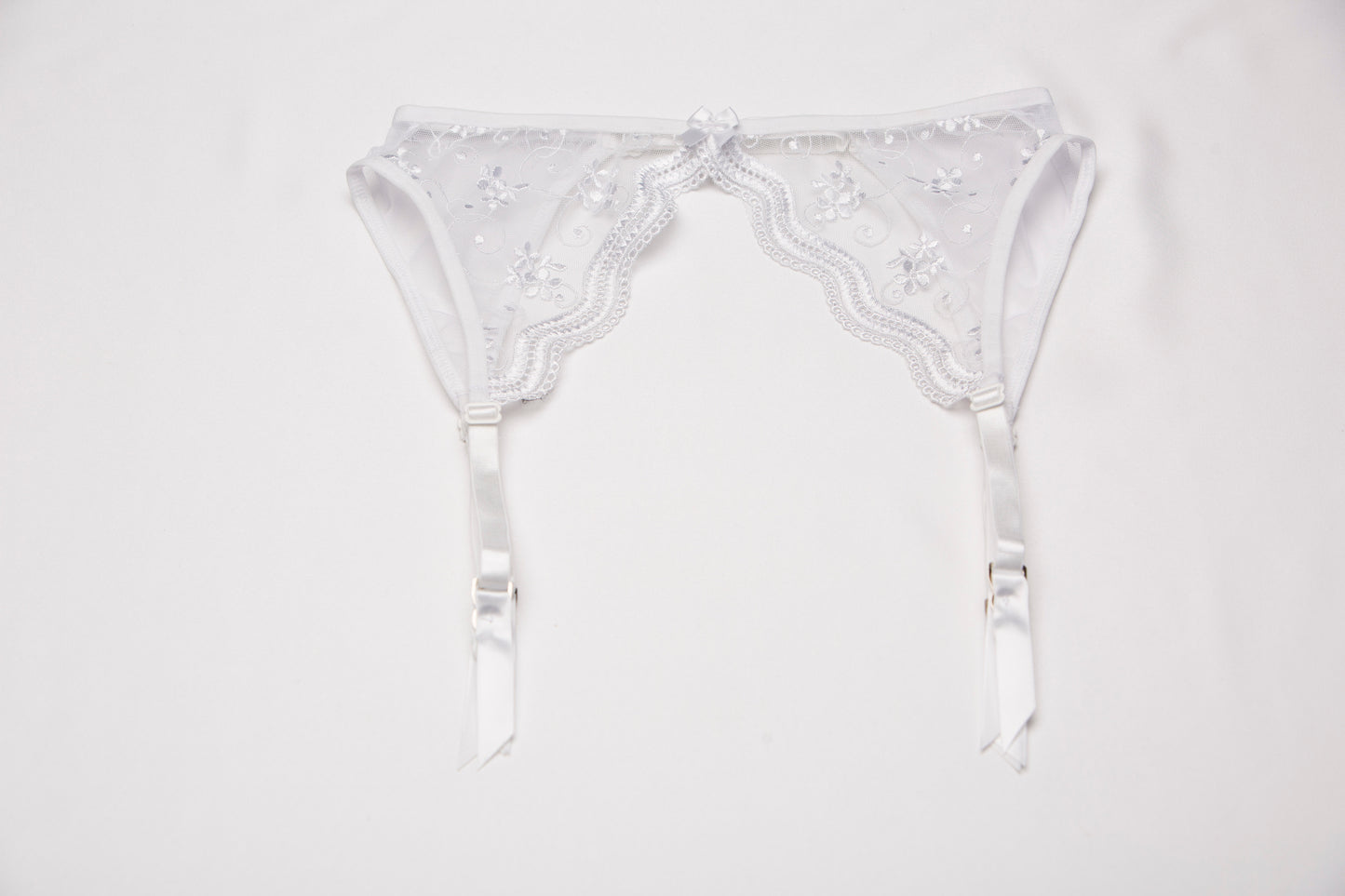 Shirley of Hollywood Scalloped Embroidery Garter Belt White