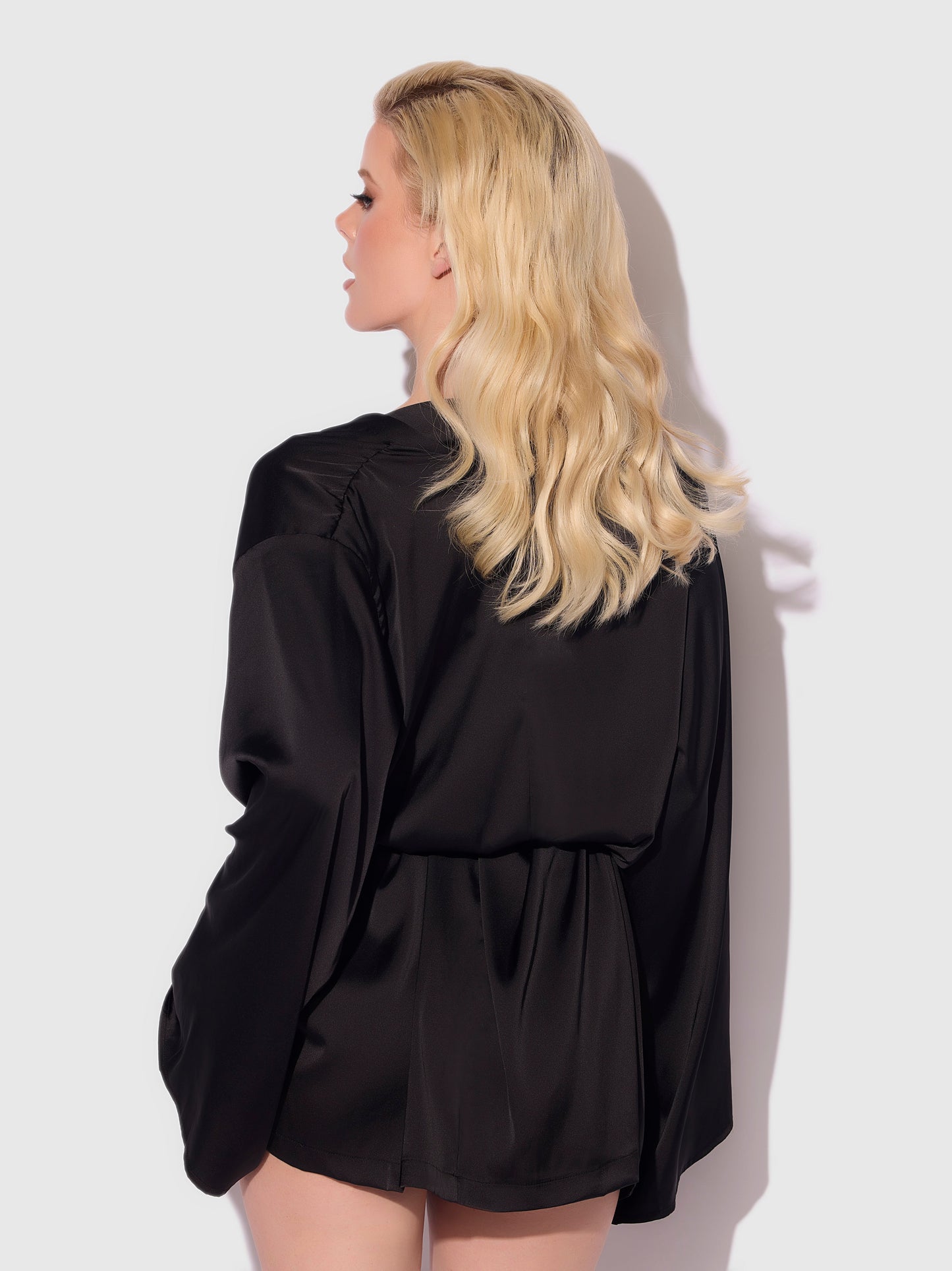 House of Desire Brigeta Short Satin Robe Black