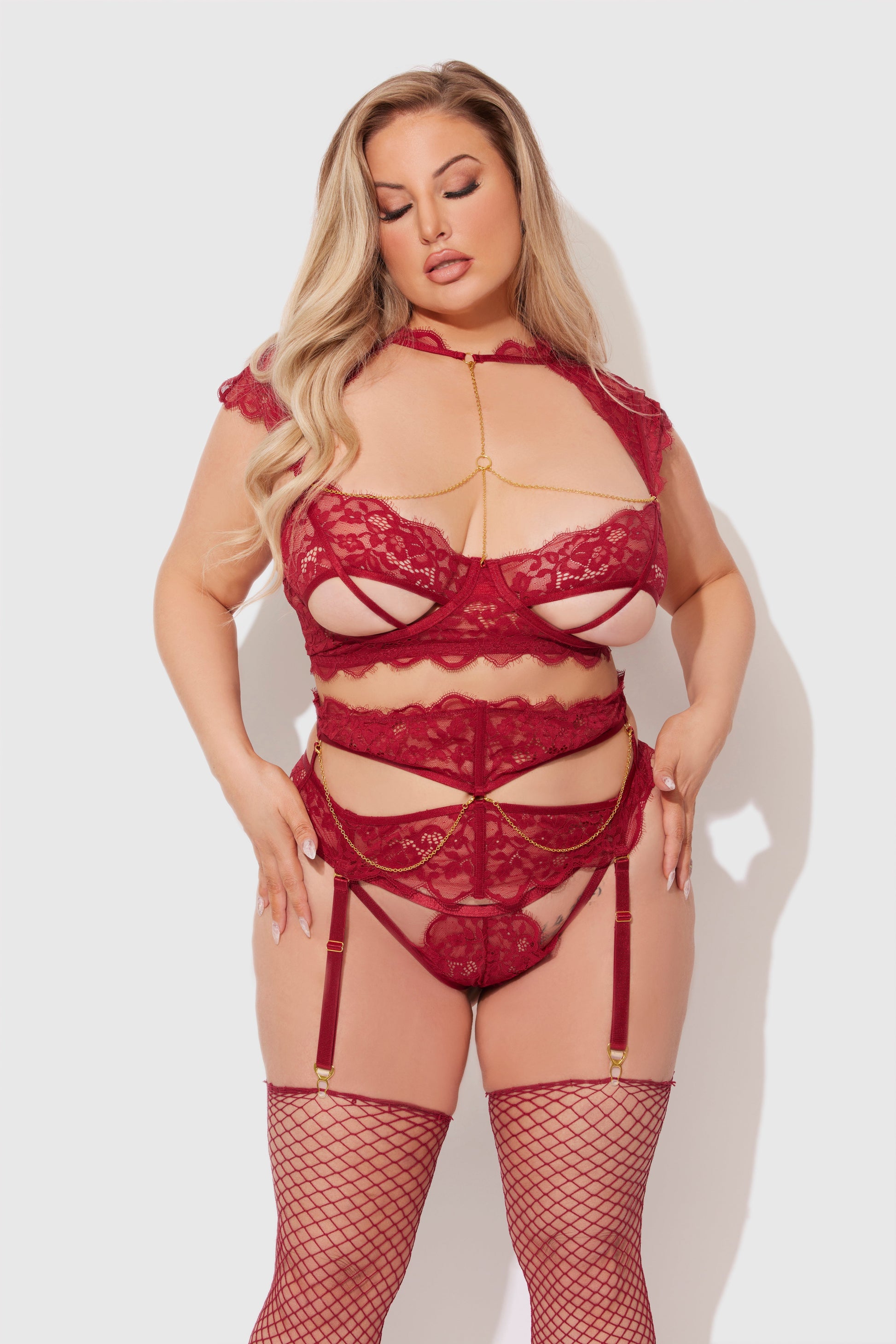 House of Desire Dezi Lace & Chain Open Cup Bra Set Rhubarb