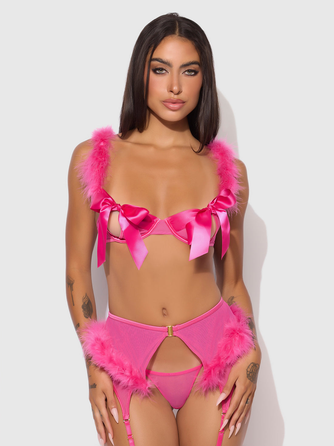 House of Desire Queen Marilyn Marabou & Mesh Gartered Openable Bra Set Pink Dragon