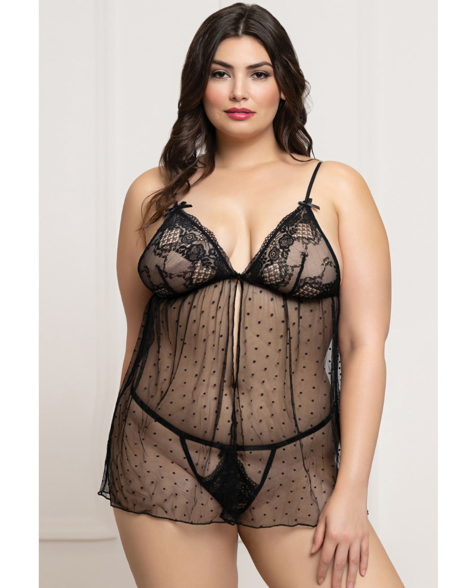 Seven ’til Midnight Queen Lace and Dot Mesh Babydoll w/G-String Set Blac