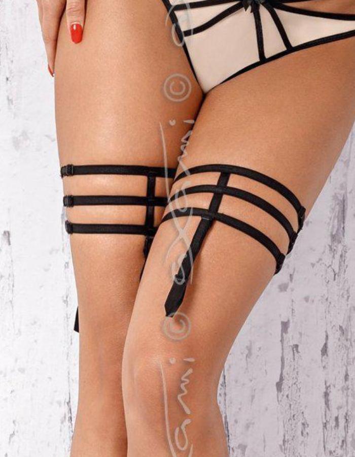 Axami 7004 Zephyr Garters